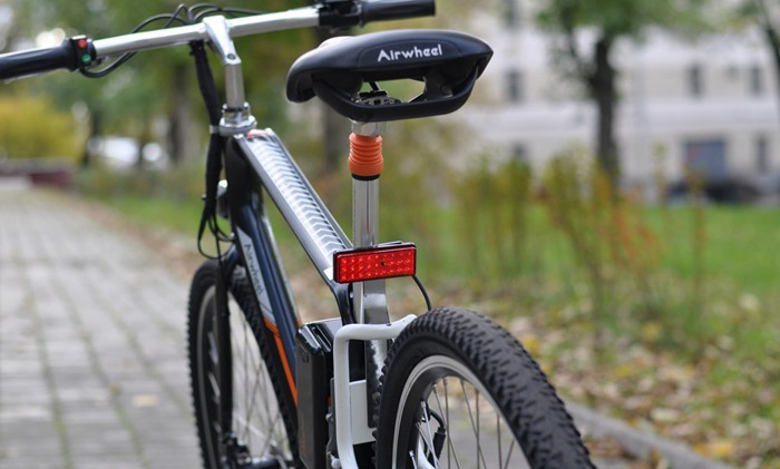 Airwheel R8 Liberty Electric Bikes(4).